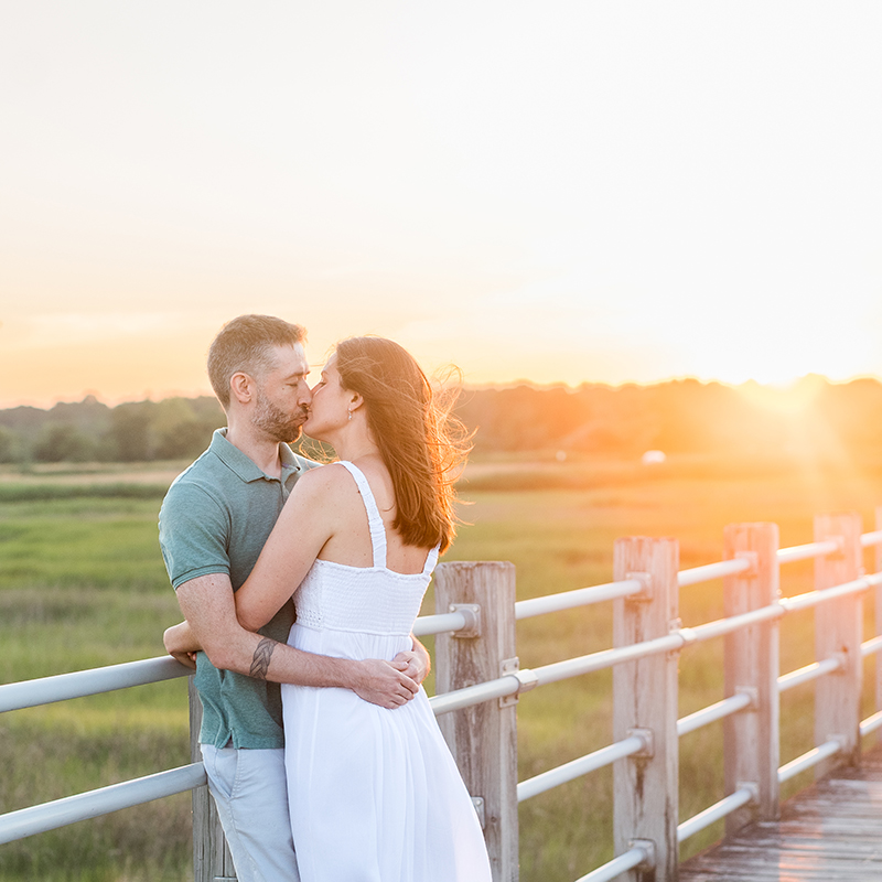 engagement session at Silver Sands:
Jenn and Jeff are getting married!